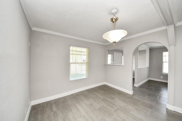 1222 Bernard Street, Pasadena, TX 77506