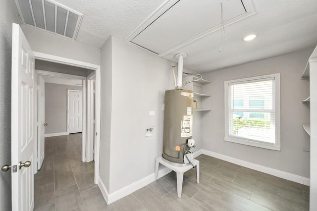 1222 Bernard Street, Pasadena, TX 77506