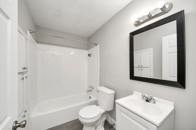 1222 Bernard Street, Pasadena, TX 77506