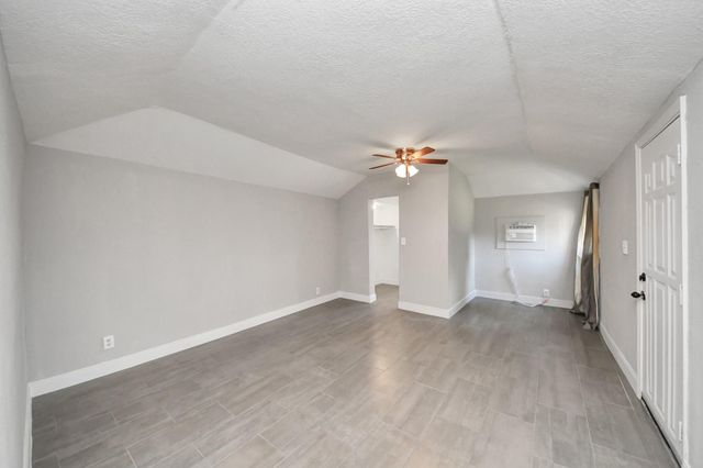 1222 Bernard Street, Pasadena, TX 77506