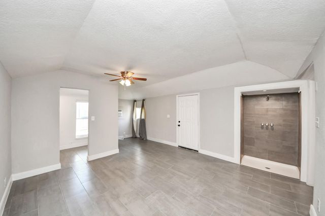 1222 Bernard Street, Pasadena, TX 77506