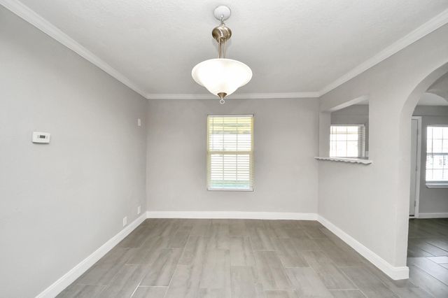 1222 Bernard Street, Pasadena, TX 77506