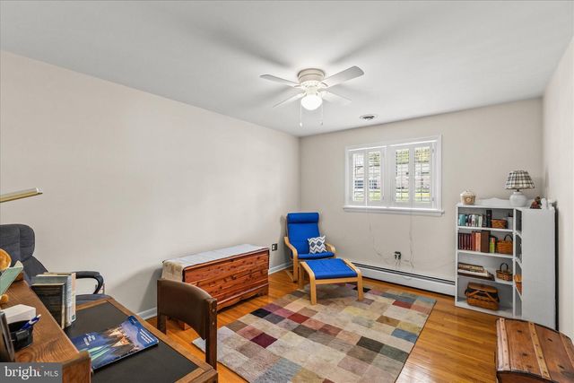 22 NORTHVIEW DR, Hanover, PA 17331