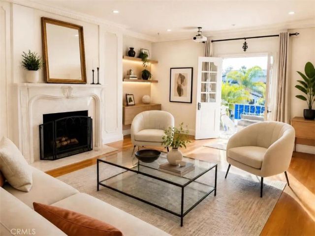 7916 W 80th Street, Los Angeles, CA 90293