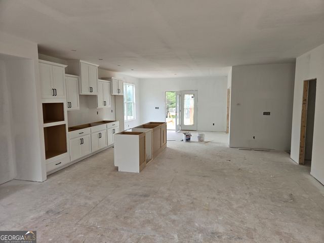 983 Homepark Circle, Buford, GA 30518