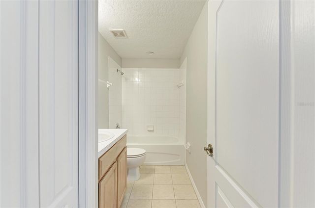 233 CAPE HARBOUR LOOP 103, Bradenton, FL 34212