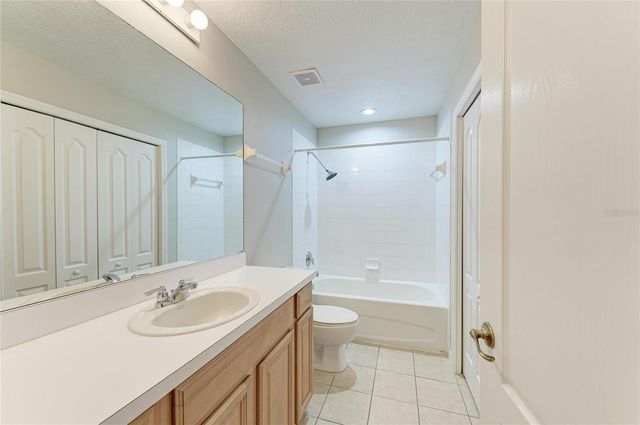 233 CAPE HARBOUR LOOP 103, Bradenton, FL 34212