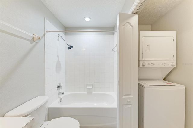 233 CAPE HARBOUR LOOP 103, Bradenton, FL 34212