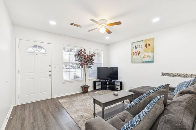 1301 Florence Street, Mckinney, TX 75069