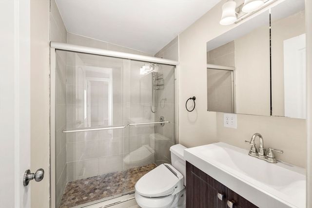 11 8th 2, Cambridge, MA 02141
