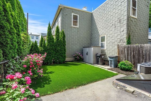 11 8th 2, Cambridge, MA 02141
