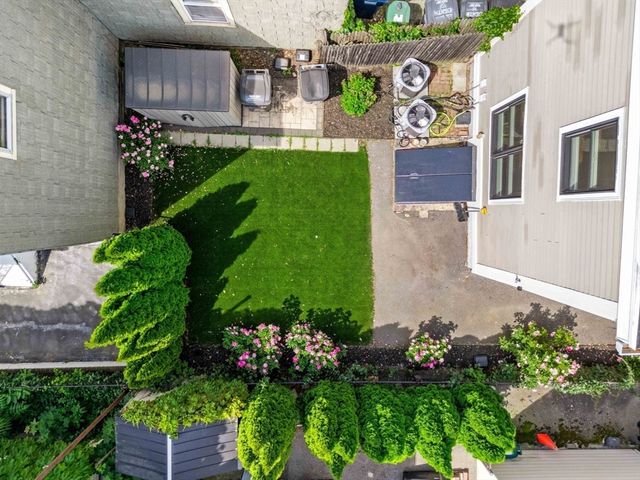 11 8th 2, Cambridge, MA 02141