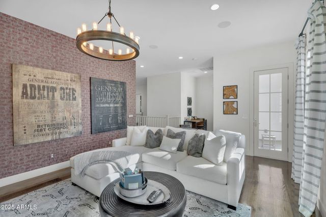 3507 N 39TH Place, Phoenix, AZ 85018