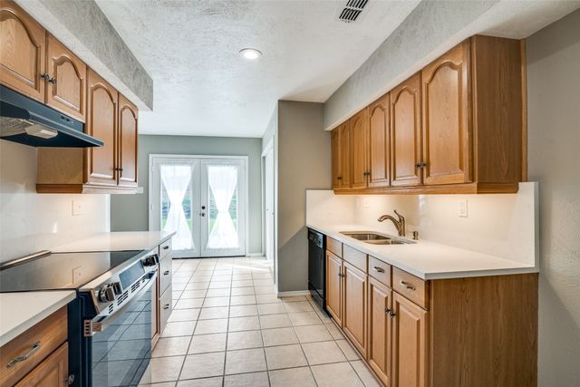 614 Wandering Way Drive, Allen, TX 75002