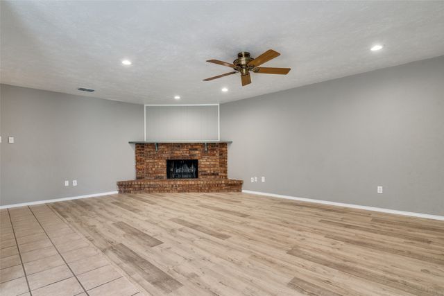 614 Wandering Way Drive, Allen, TX 75002