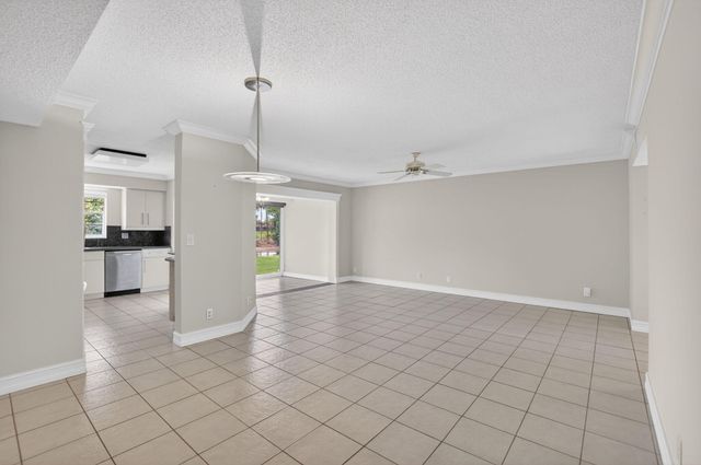 17276 Boca Club Boulevard, Boca Raton, FL 33487