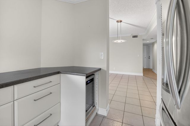 17276 Boca Club Boulevard, Boca Raton, FL 33487