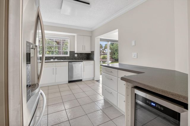 17276 Boca Club Boulevard, Boca Raton, FL 33487