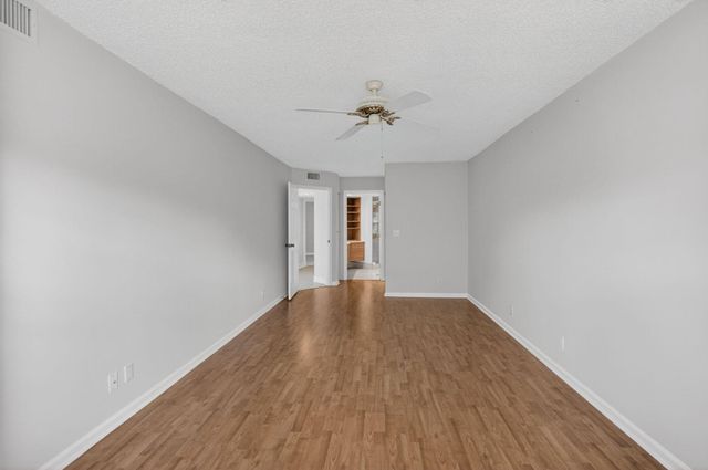 17276 Boca Club Boulevard, Boca Raton, FL 33487