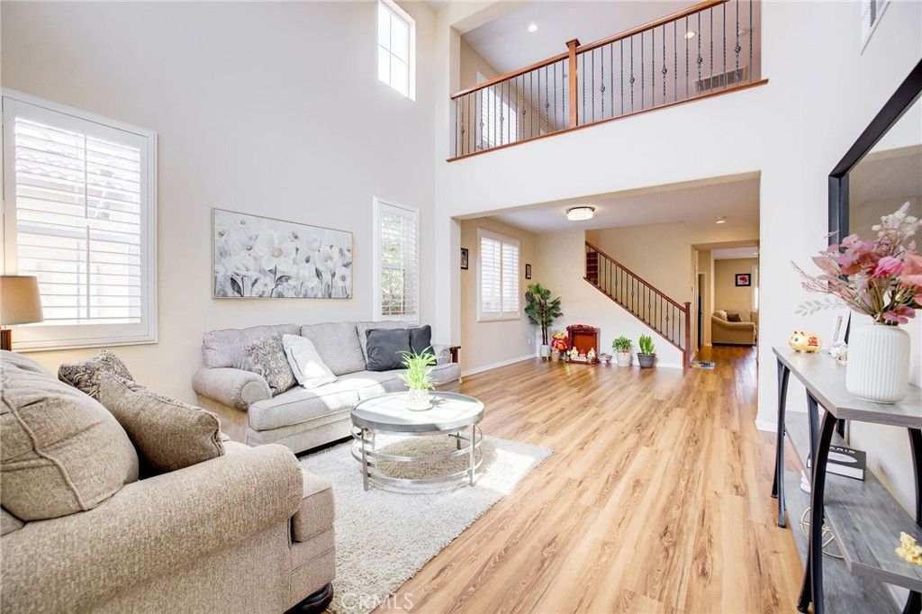 Image 3 of property listing at 657 Garden Avenue, Pomona, CA 91767