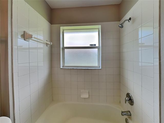 9515 27TH AVENUE E, Palmetto, FL 34221