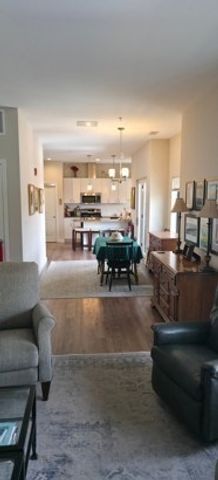 560 Moody 2-A, Waltham, MA 02452