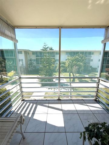 17000 NE 14th Ave 206, Miami, FL 33162