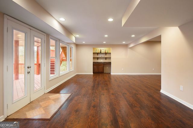 715 Winterwind Way, Roswell, GA 30075