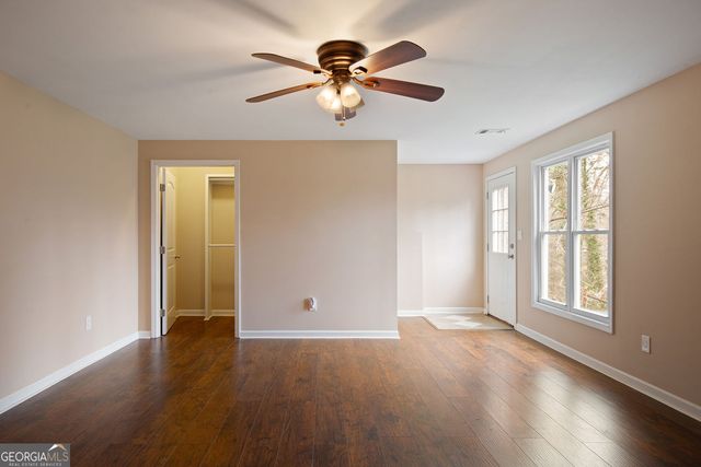 715 Winterwind Way, Roswell, GA 30075