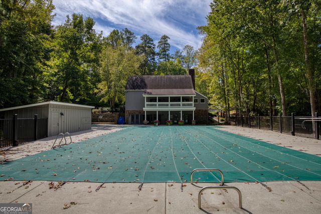 715 Winterwind Way, Roswell, GA 30075