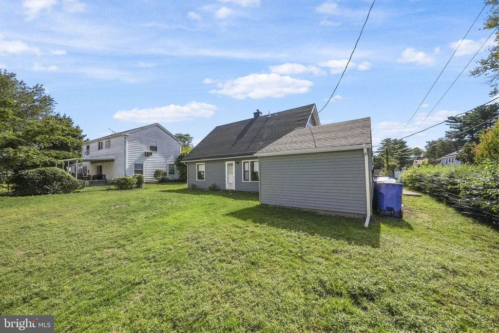 5 BARKER LN, WILLINGBORO, NJ 08046 — photo 4