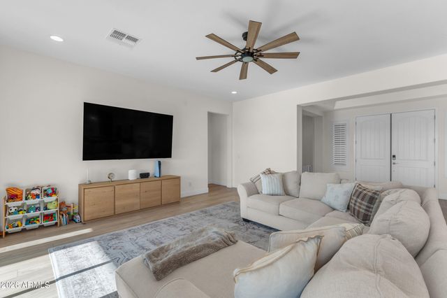 4622 S FERRIC --, Mesa, AZ 85212