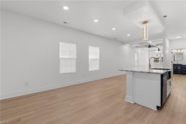 1112 Fayette ST, Portsmouth, VA 23704