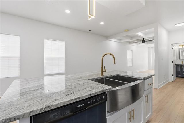 1112 Fayette ST, Portsmouth, VA 23704