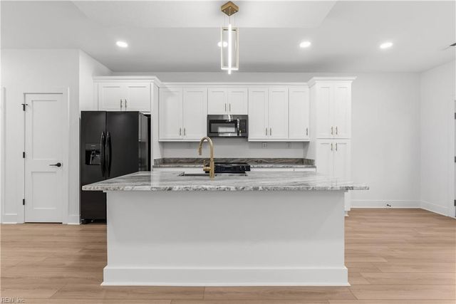 1112 Fayette ST, Portsmouth, VA 23704