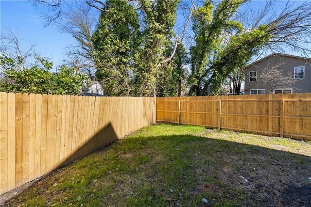 1112 Fayette ST, Portsmouth, VA 23704