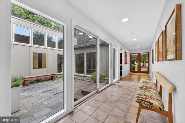 458 BROWNING LN, Cherry Hill, NJ 08003