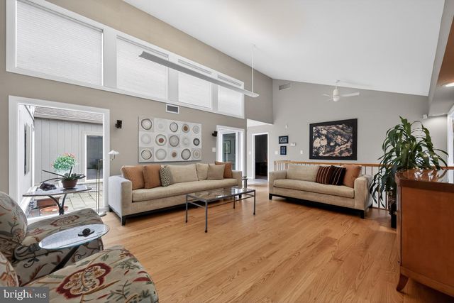458 BROWNING LN, Cherry Hill, NJ 08003