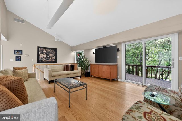458 BROWNING LN, Cherry Hill, NJ 08003