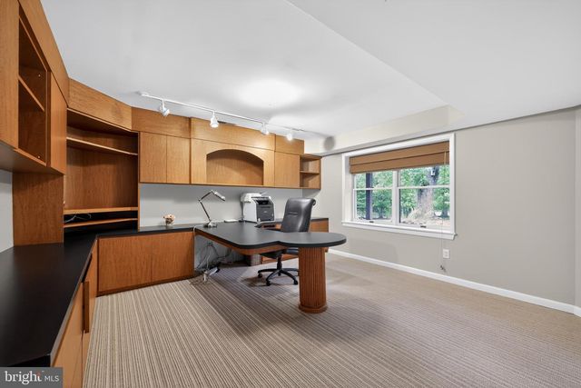 458 BROWNING LN, Cherry Hill, NJ 08003