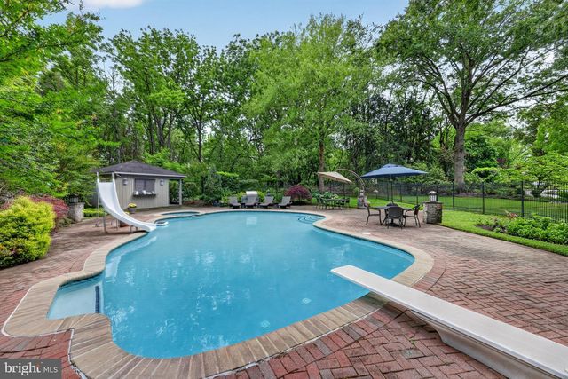 458 BROWNING LN, Cherry Hill, NJ 08003