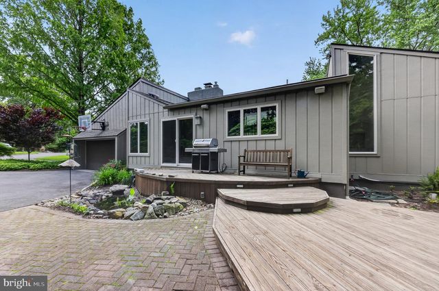 458 BROWNING LN, Cherry Hill, NJ 08003