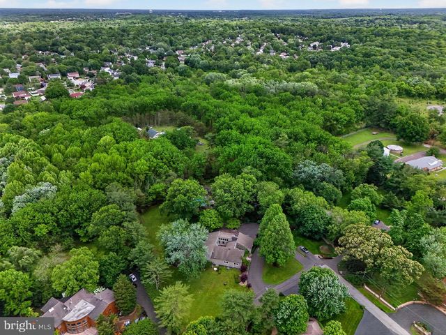 458 BROWNING LN, Cherry Hill, NJ 08003