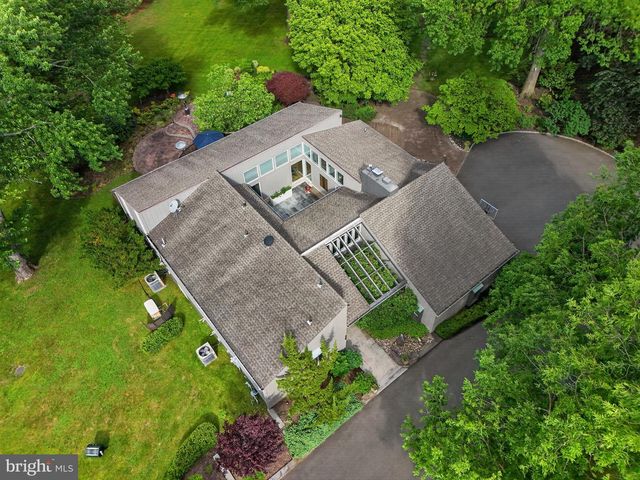 458 BROWNING LN, Cherry Hill, NJ 08003
