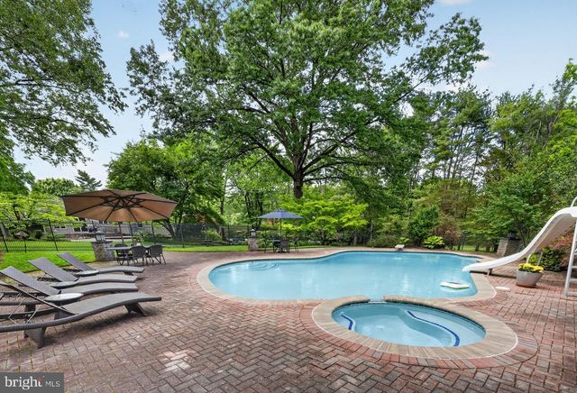458 BROWNING LN, Cherry Hill, NJ 08003