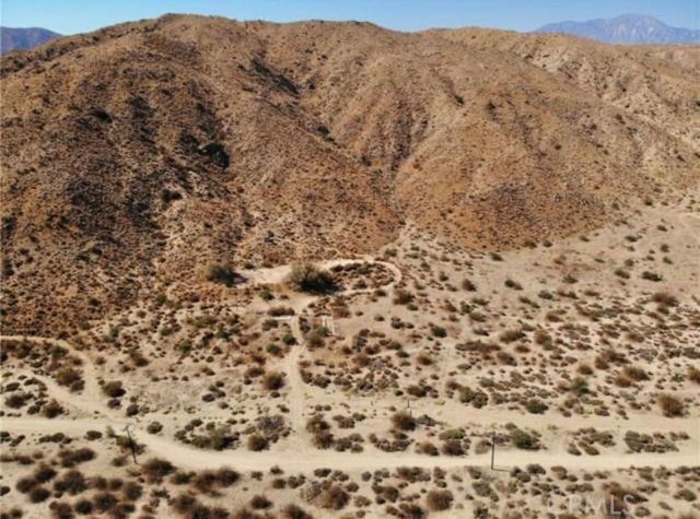 52073 Canyon Rd Road, Morongo Valley, CA 92256