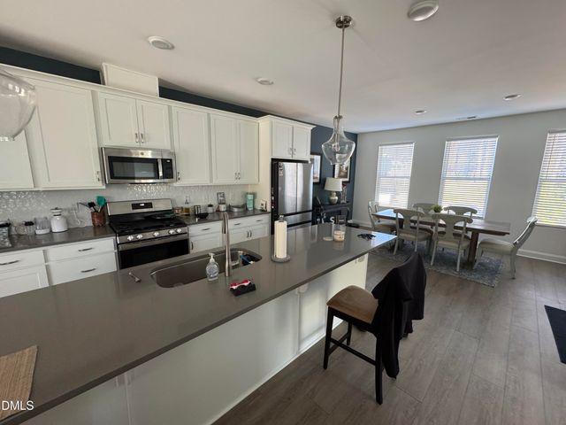 2011 Becca Court, Apex, NC 27502