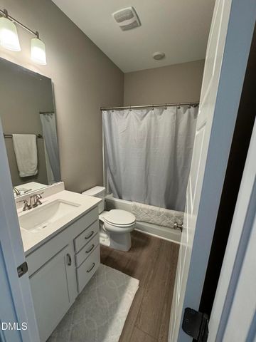 2011 Becca Court, Apex, NC 27502