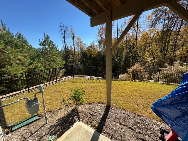 2011 Becca Court, Apex, NC 27502