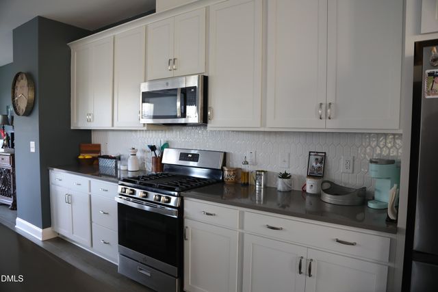 2011 Becca Court, Apex, NC 27502